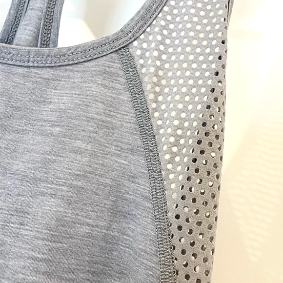 Lorna Jane top - Picture 3 of 6